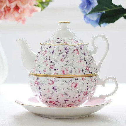 Elegant Afternoon Tea Collection: Opulent Bone China Cups with Stylish Ceramic Plates - Très Elite