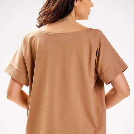 Elegant Asymmetric Boatneck T-Shirt for Fashion-Forward Styling - Très Elite