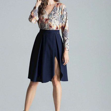 Elegant Asymmetrical Pleated Midi Skirt with Convenient Side Zipper - Très Elite