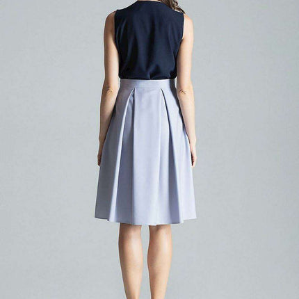 Elegant Asymmetrical Pleated Midi Skirt with Convenient Side Zipper - Très Elite