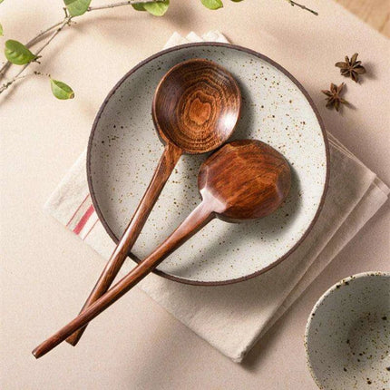 Elegant Beechwood Soup Spoon - The Ultimate Kitchen Accessory for Ramen and Stews - Très Elite