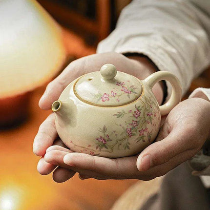 Elegant Beige Ru Kiln Tea Infuser Pot - Transform Your Brewing Experience - Très Elite