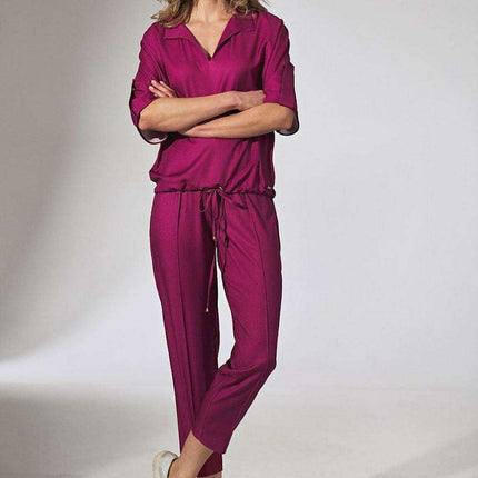 Elegant Beige Tapered Trousers with Stitched Edges and Elastic Waistband - Très Elite