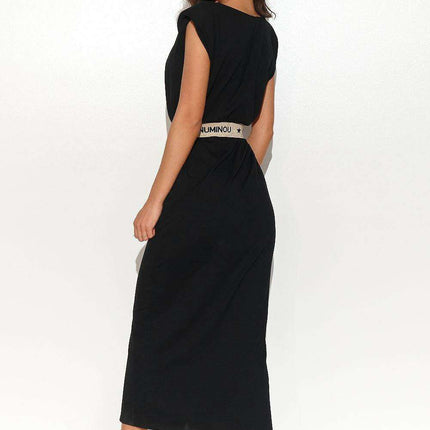 Elegant Belted Knit Midi Dress - Très Elite