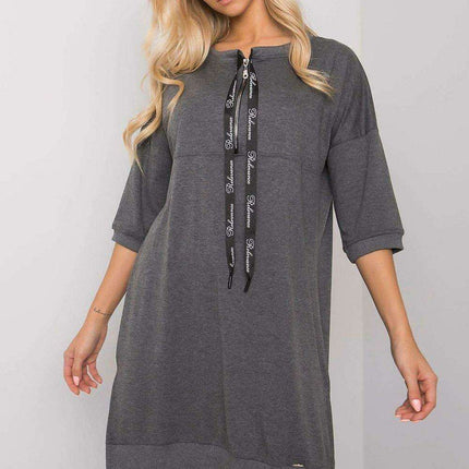 Elegant Black Cotton Zip Dress with Modern Slit Details - Très Elite