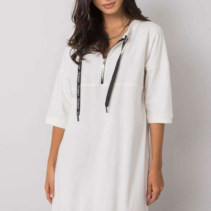 Elegant Black Cotton Zip Dress with Modern Slit Details - Très Elite