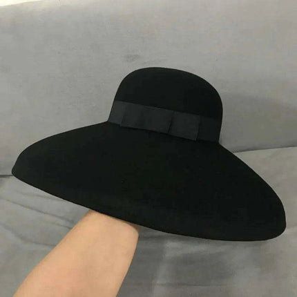 Elegant Black Felt Wide Brim Floppy Hat with Satin Ribbon - Perfect for Winter Celebrations and Chic Events - Très Elite