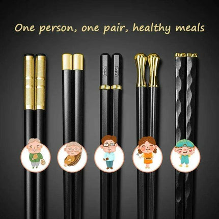 Elegant Black Japanese Chopsticks for Sushi, Noodles, and Asian Cuisine - 5 Pairs of Durable Tableware - Très Elite