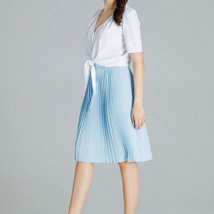 Elegant Black Pleated Midi Skirt with Adjustable Waistband - Multiple Sizes Available - Très Elite