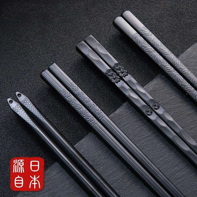 Elegant Black Sakura Fiber Chopsticks - Perfect for Sushi & Noodle Lovers