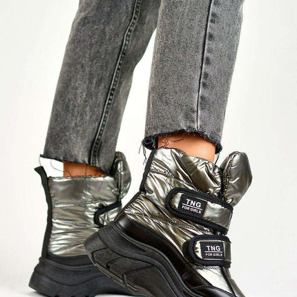 Elegant Black Winter Boots for Women - Très Elite