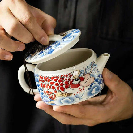 Elegant Blue and White Porcelain Kung Fu Teapot for Luxurious Tea Experiences - Très Elite