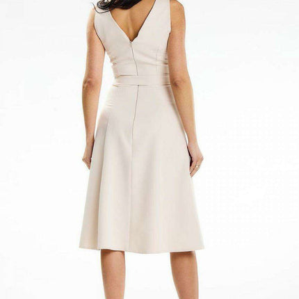 Elegant Boat Neck Midi Dress with Belt - Ideal for Any Occasion - Très Elite