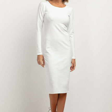 Elegant Boat Neck Midi Dress with Refined Hem Accents - Très Elite