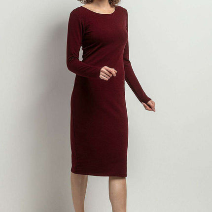 Elegant Boat Neck Midi Dress with Refined Hem Accents