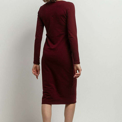 Elegant Boat Neck Midi Dress with Refined Hem Accents - Très Elite