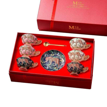 Elegant Bone China Coffee Mug & Saucer Set - Luxurious Drinkware for Coffee Aficionados - Très Elite