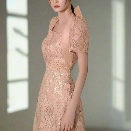 Elegant Bow-Detail Lace Halter Neck Dress for Women's Summer Events 2024 - Très Elite
