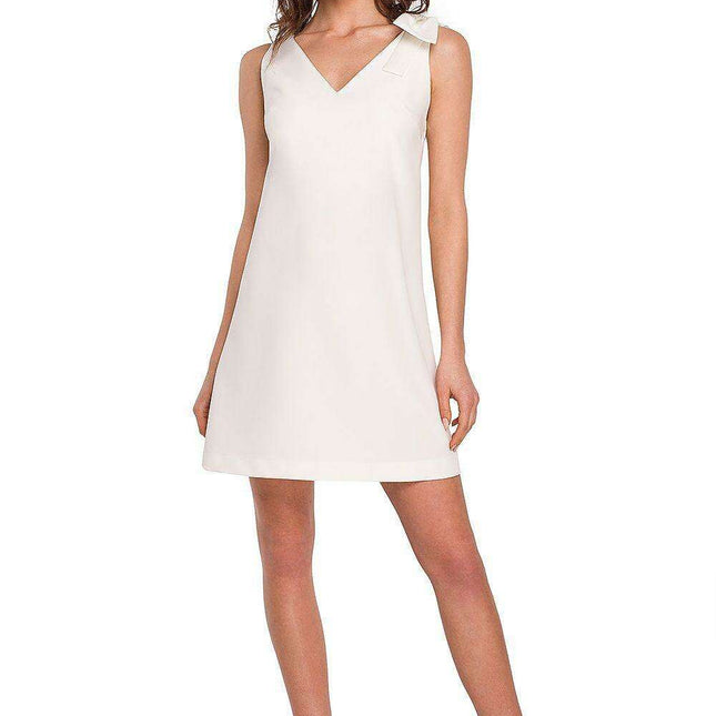 Elegant Bow-Detail Trapeze Dress