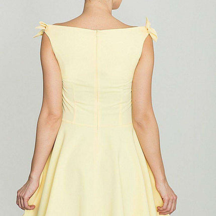 Elegant Bow-Embellished Cocktail Dress - Très Elite