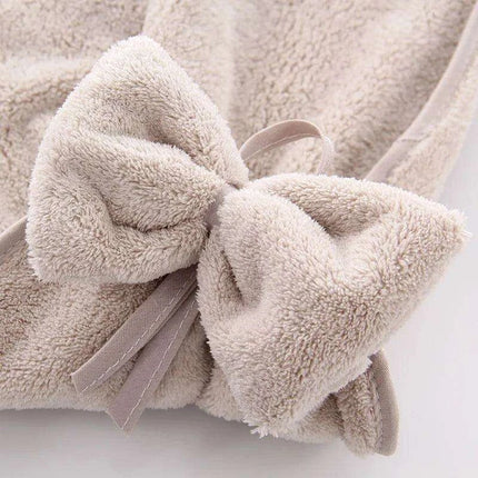 Elegant Bowknot Coral Velvet Hand Towels - Chic and Functional Home Essentials - Très Elite