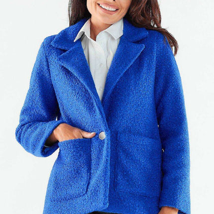 Elegant Buttoned Warmth Jacket - Très Elite