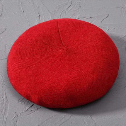 Elegant Cashmere Blend Beret - Trendy Winter Hat for Fashion-Forward Women - Très Elite