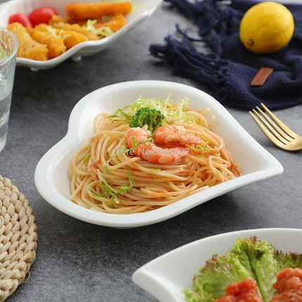 Elegant Ceramic Dining Swing Plate Set for Upscale Entertaining - Très Elite