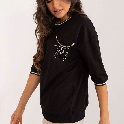 Elegant Chain-Detail Top - Très Elite