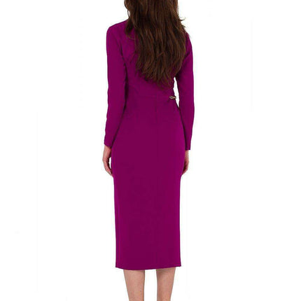 Elegant Chain-Embellished Asymmetrical Midi Evening Dress - Très Elite