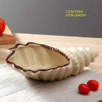 Elegant Conch-Inspired Ceramic Dinner Plate for Stylish Dining - Très Elite