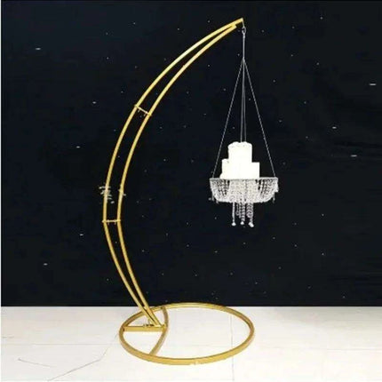 Elegant Crystal Chandelier Cake Swing Arch for Unforgettable Celebrations - Très Elite