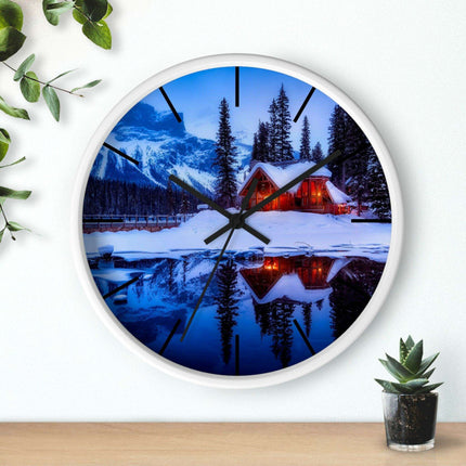 Elegant Crystal Elegance Wall Clock - Luxurious Timepiece for Exquisite Home Decor