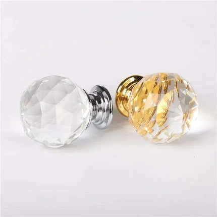 Elegant Crystal Sphere Cabinet Knobs - Chic Drawer Pulls Available in Various Sizes - Très Elite