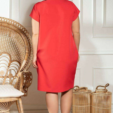 Elegant Curve-Enhancing Karko Dress - Très Elite