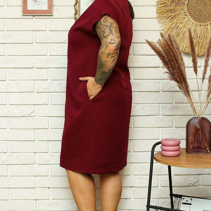 Elegant Curve-Enhancing Karko Dress - Très Elite