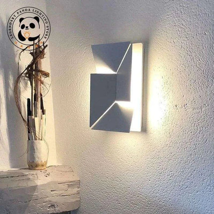 Elegant Customizable 3D Wall Sconce with Adjustable Brightness - Select Your Ideal Size- Très Elite- Très Elite
