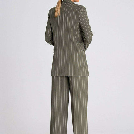 Elegant Double-Breasted Jacket: A Perfect Fusion of Style and Comfort - Très Elite