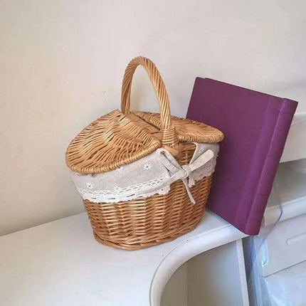 Elegant Dual-Lid Wicker Picnic Basket - Spacious Handcrafted Storage Solution - Très Elite