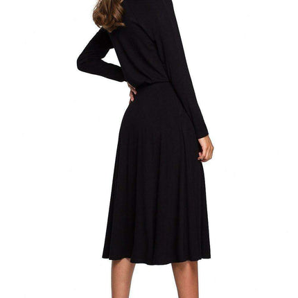 Elegant Ease Viscose Knit Dress - Très Elite