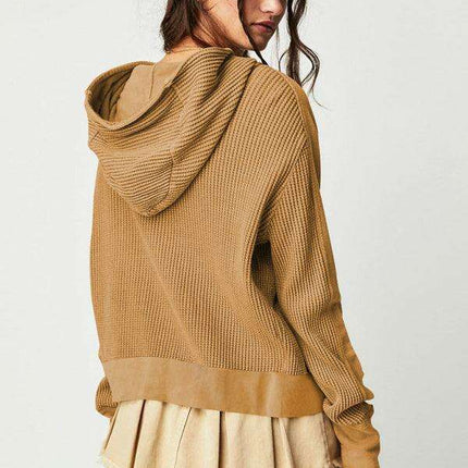 Elegant Ease Zip-Up Hoodie with Functional Pockets - Très Elite