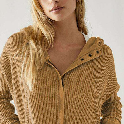 Elegant Ease Zip-Up Hoodie with Functional Pockets - Très Elite
