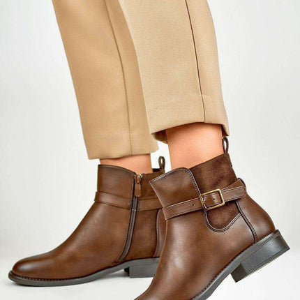 Elegant Eco-Conscious Ankle Boots - Très Elite