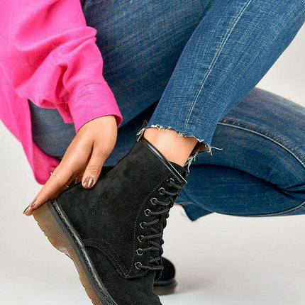 Elegant Eco-Friendly Beige Suede Winter Ankle Boots - Très Elite