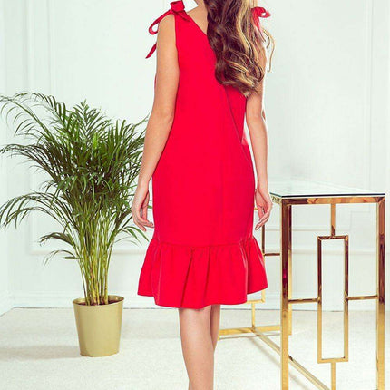 Elegant Ecru Daydress with Bowed Shoulders by Numoco - Très Elite