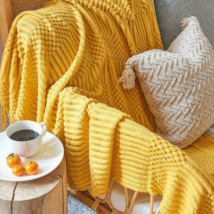 Elegant Embrace: Premium Acrylic Throw Blanket for Cozy Sophistication