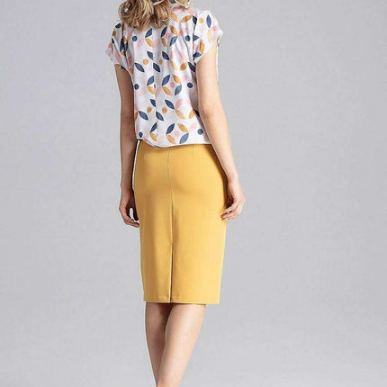 Elegant Envelope Neck Blouse with Trendy Dropped Sleeves - Très Elite