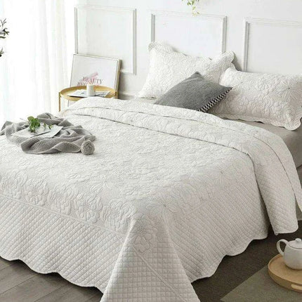 Luxury Embroidered Euro-Style Bedspread Set with Cotton Filling