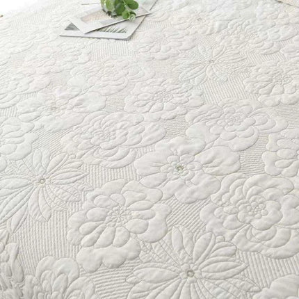 Luxury Embroidered Euro-Style Bedspread Set with Cotton Filling