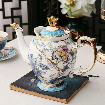 Elegant European Fine Bone China Tea and Coffee Service Set - Très Elite